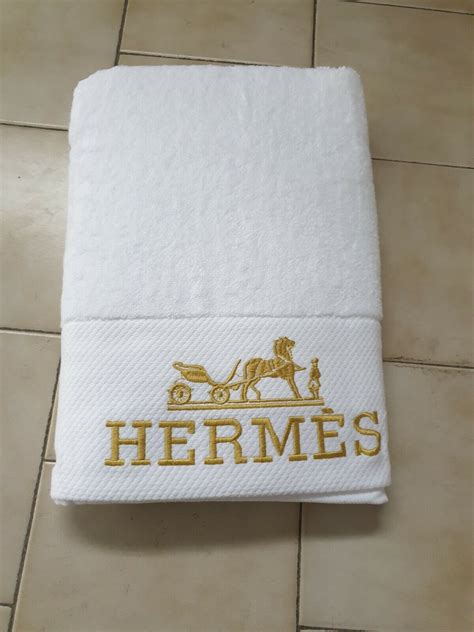 serviette de bain hermes prix|Serviette De Plage Hermes .